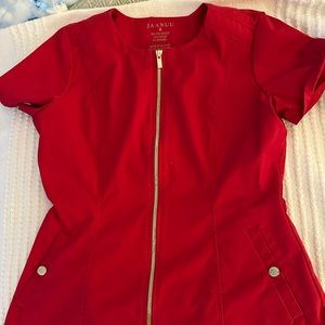 Jaanuu scrub top Small.